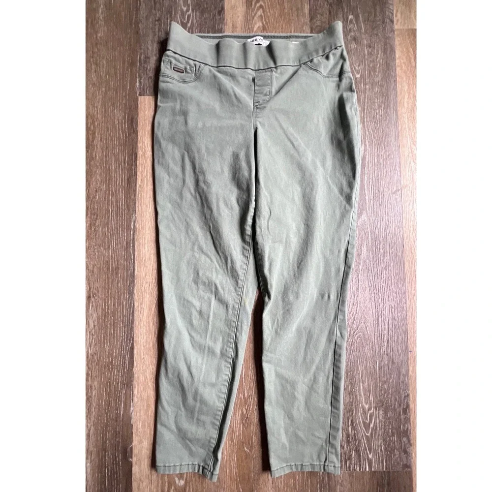 Nine‎ West Jeans Heidi Pull-On Crop Women 6 Green Stretch Elastic Waist Pants